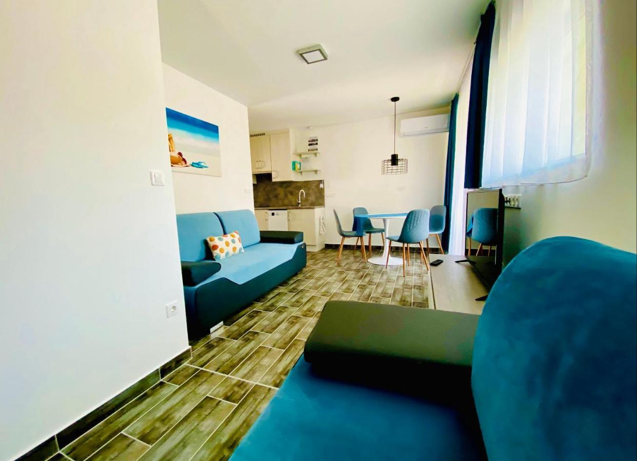 Lilac Apartman Balatonlelle Exterior photo